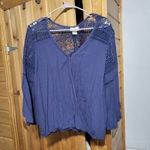 Ariat Women's Blue Crochet Blouse